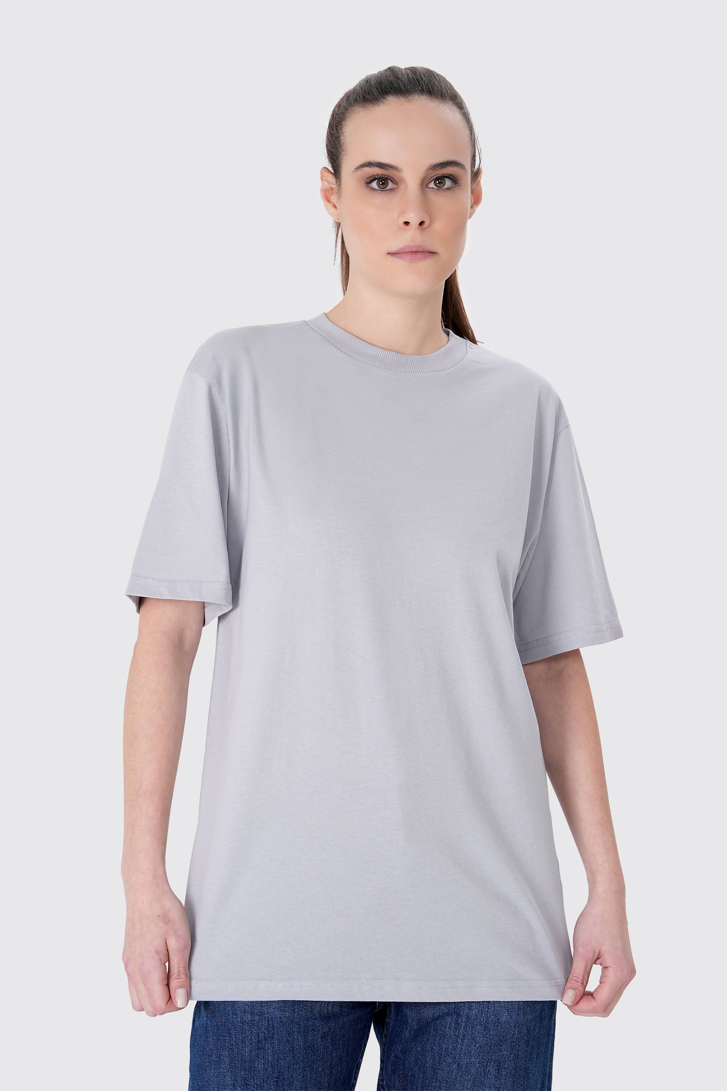 Kadın Gri Basic Tişört | %100 Pamuk Kumaş | Rahat Kalıp Günlük Stil | Minimalist Tasarım