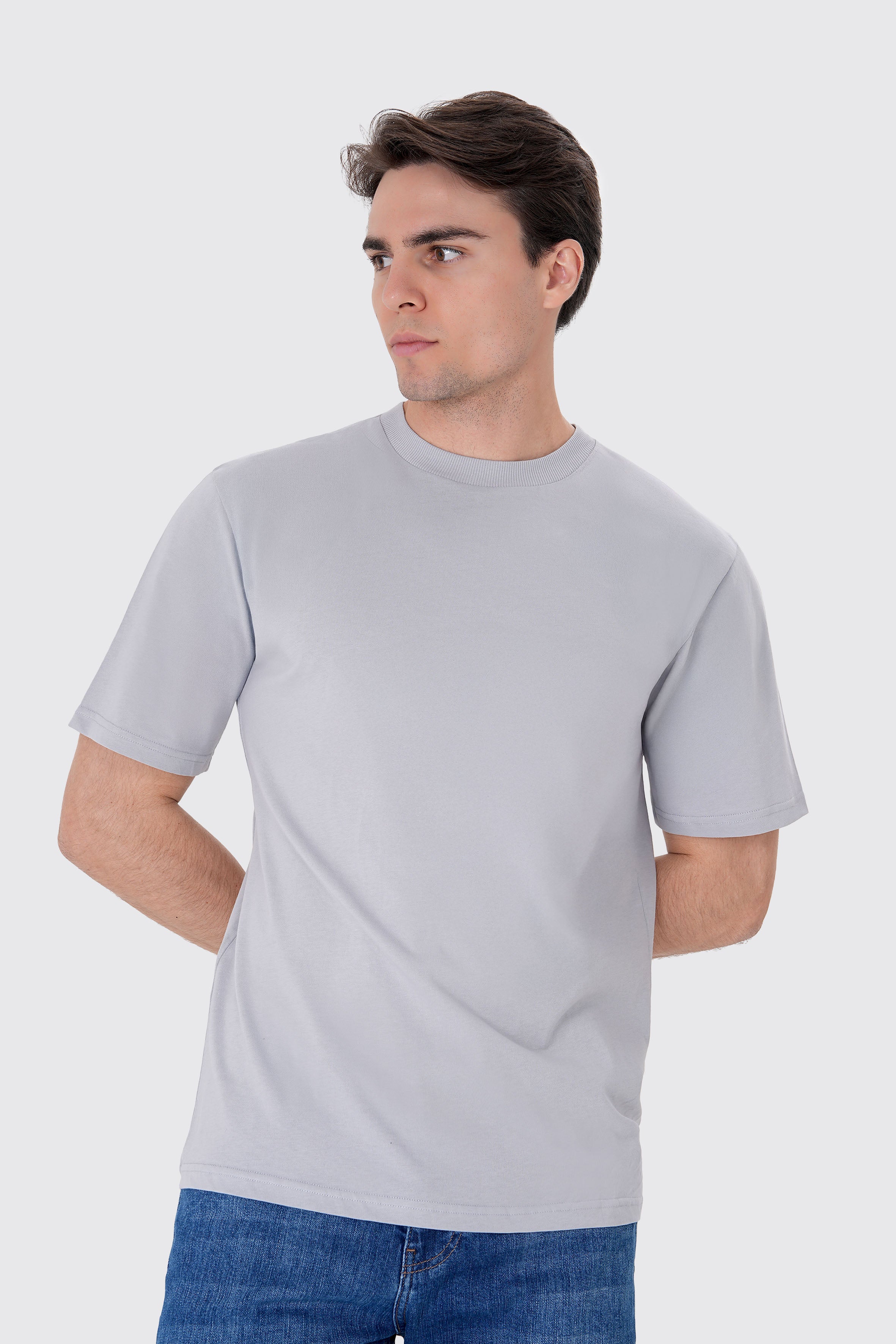 Erkek Gri Basic Tişört | %100 Pamuk Kumaş | Rahat Kalıp Günlük Stil | Minimalist Tasarım