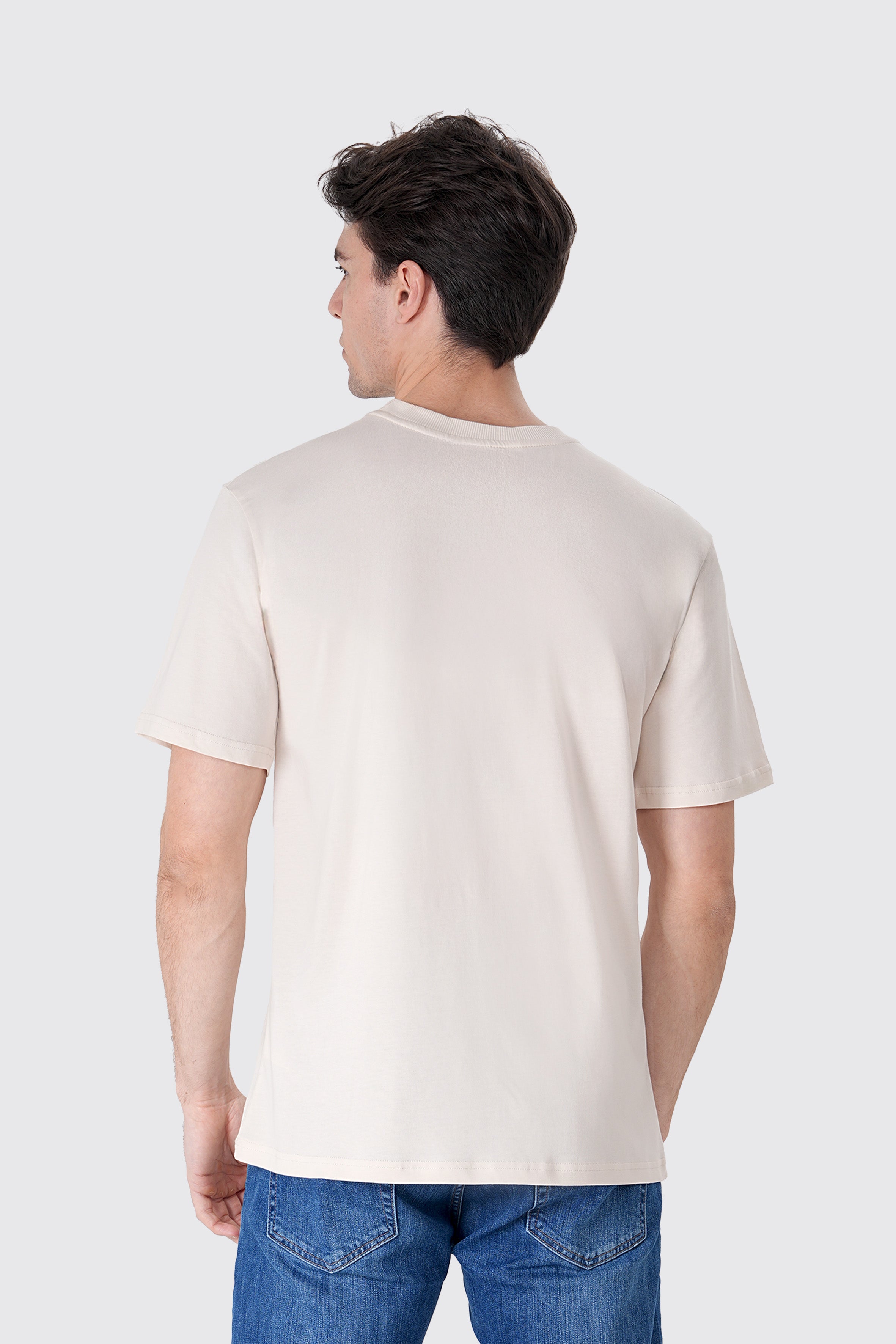 Erkek Krem Rengi Basic Tişört | %100 Pamuk Kumaş | Rahat Kalıp Günlük Stil | Minimalist Tasarım