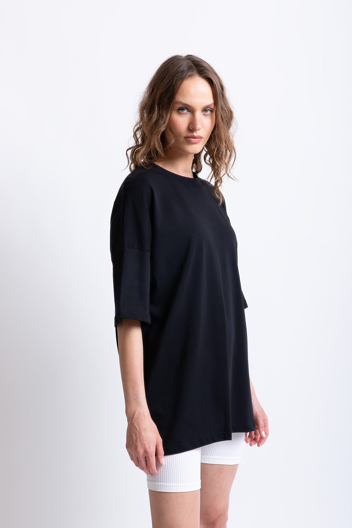 Siyah pamuklu kadın oversize tişört #Renk_Siyah