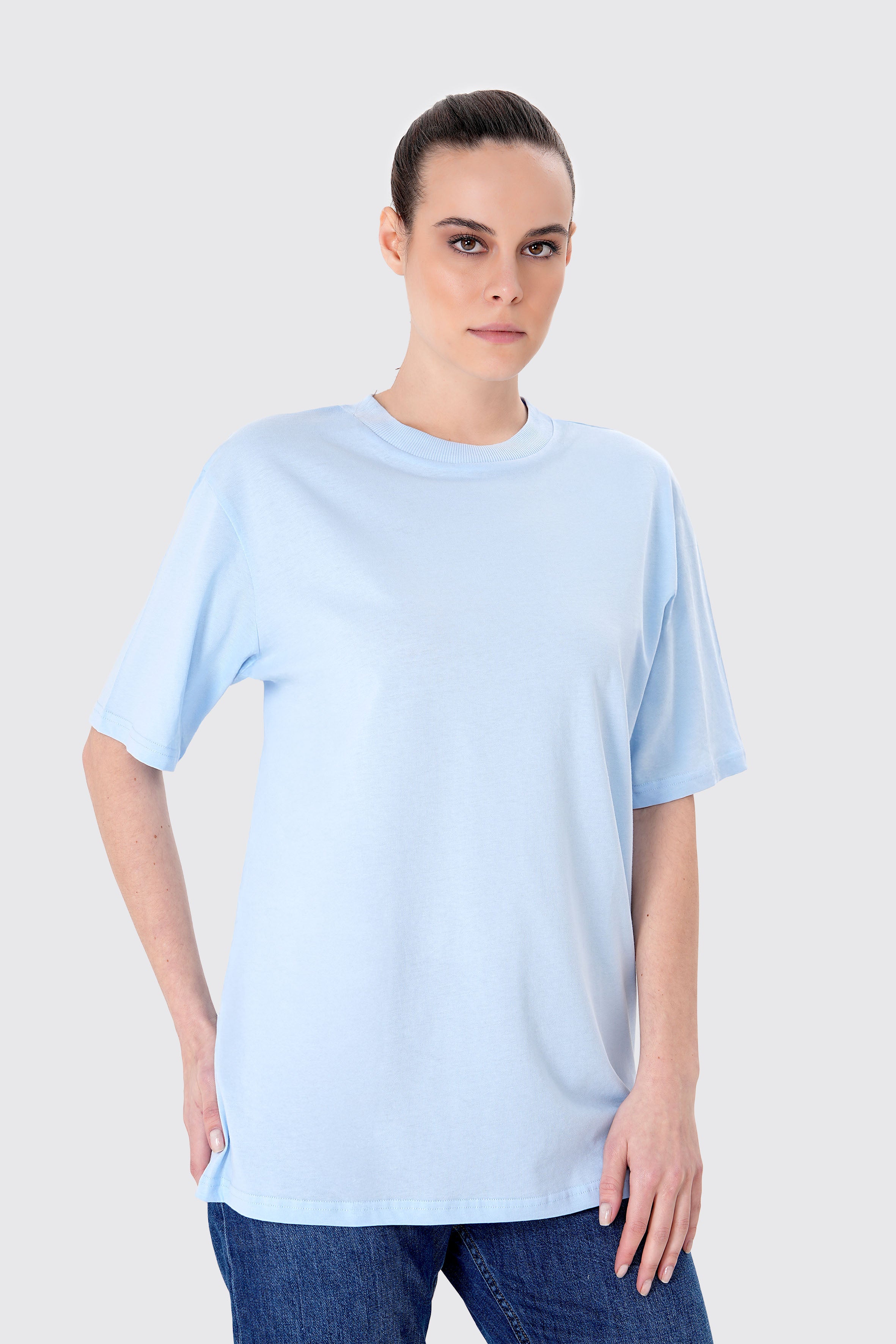 Kadın Mavi Basic Tişört | %100 Pamuk Kumaş | Rahat Kalıp Günlük Stil | Minimalist Tasarım