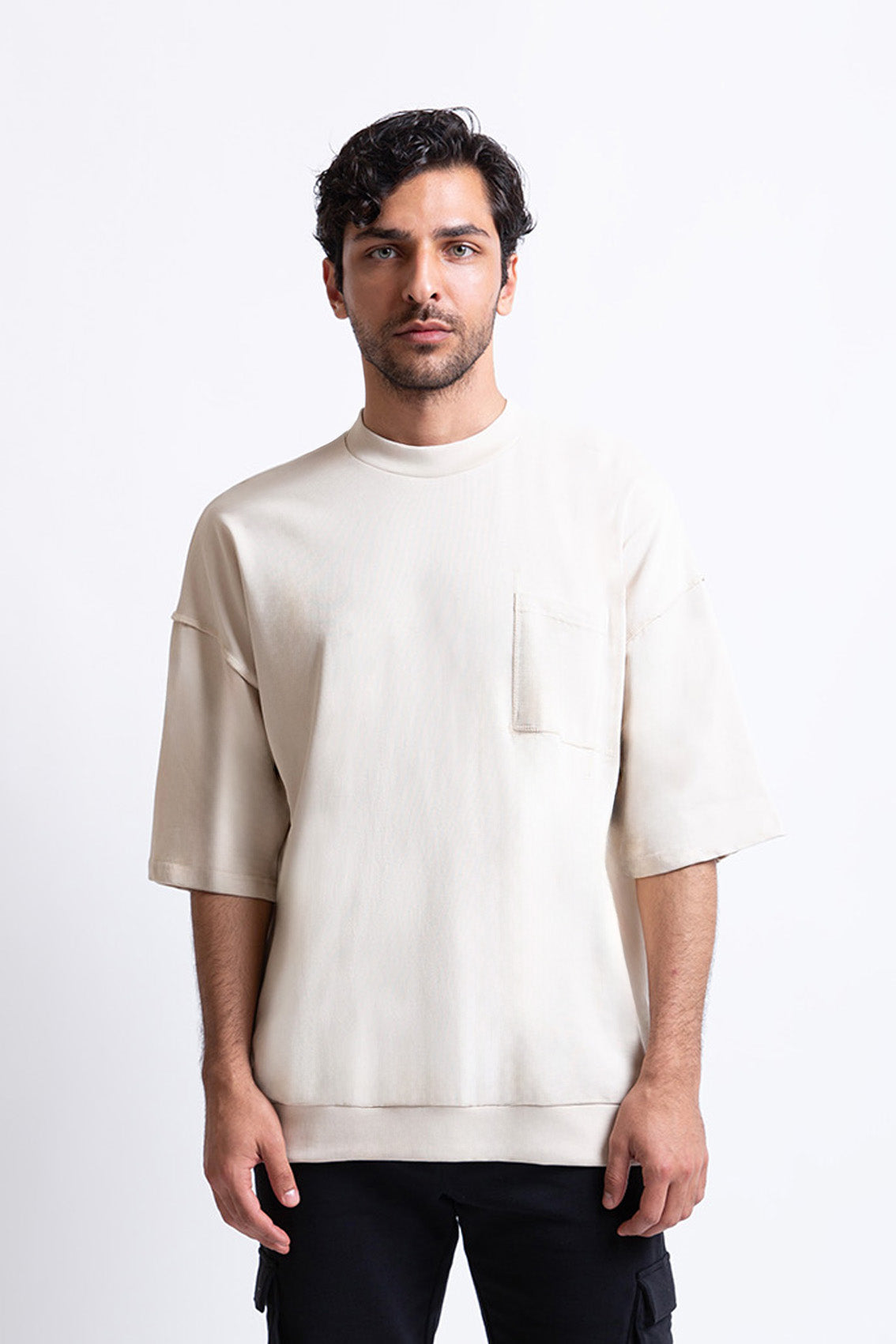 Krem cepli oversize pamuklu erkek tişört #Renk_Krem