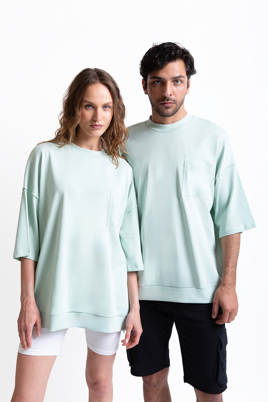 Su Yeşili cepli oversize pamuklu kadın tişört #Renk_Su Yeşili