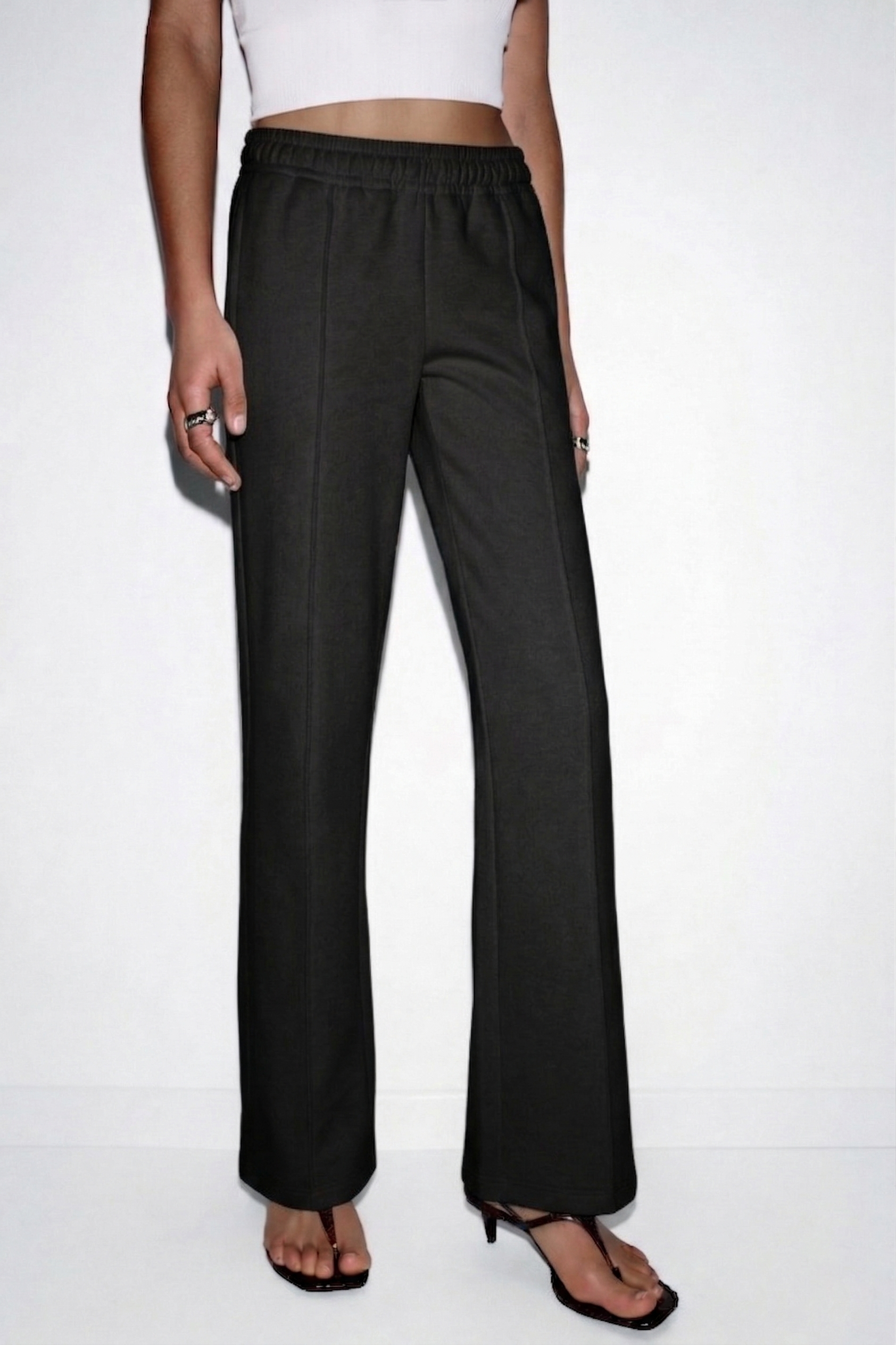 Organik Pamuklu Rahat Kesim Siyah Kadın Pantolon