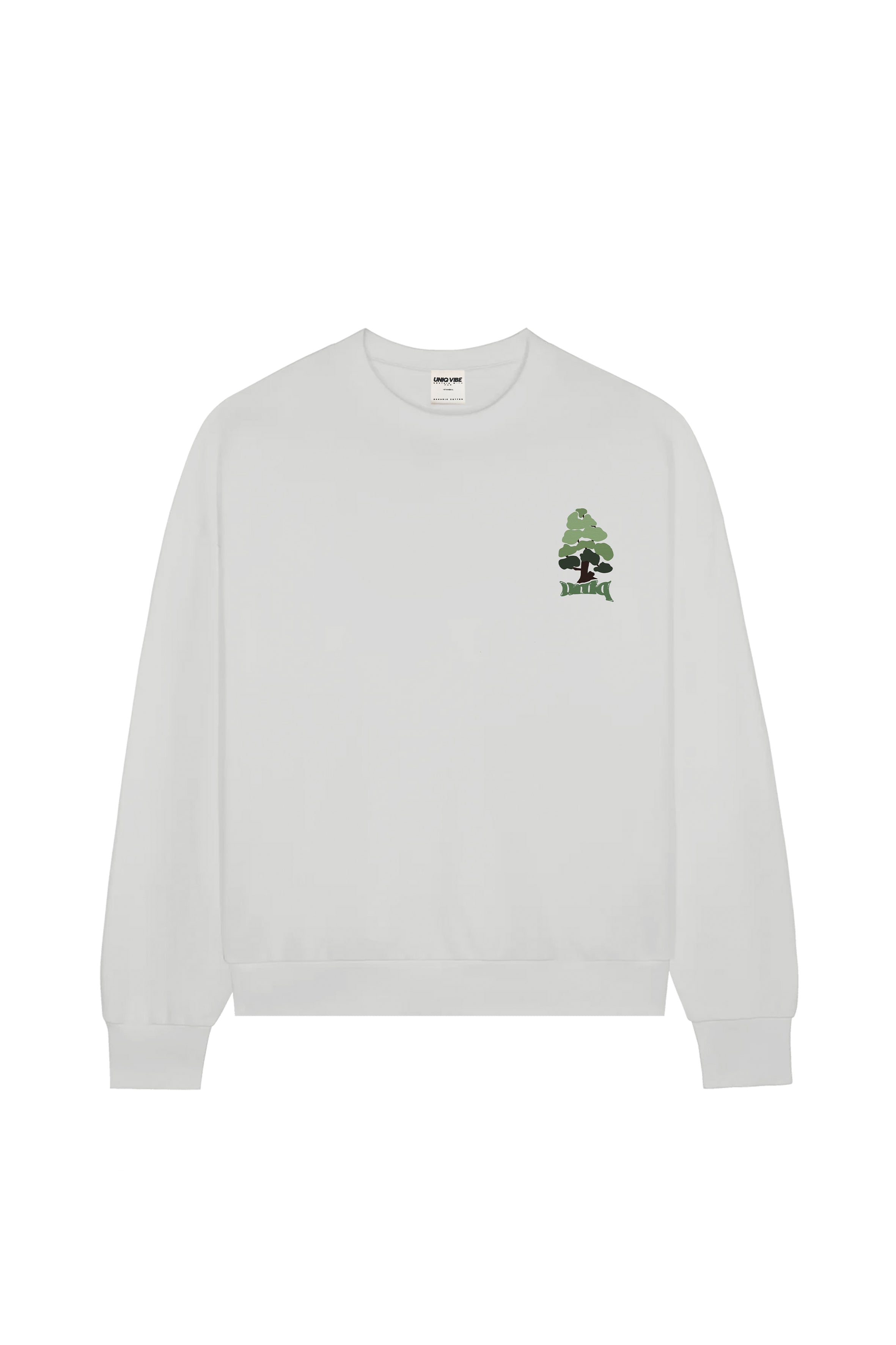 Nakışlı beyaz organik pamuklu kadın sweatshirt ile zamansız ve sürdürülebilir bir stil yakala! %100 organik pamuk kumaşıyla nefes alabilir, yumuşak ve doğa dostu konfor sunar.