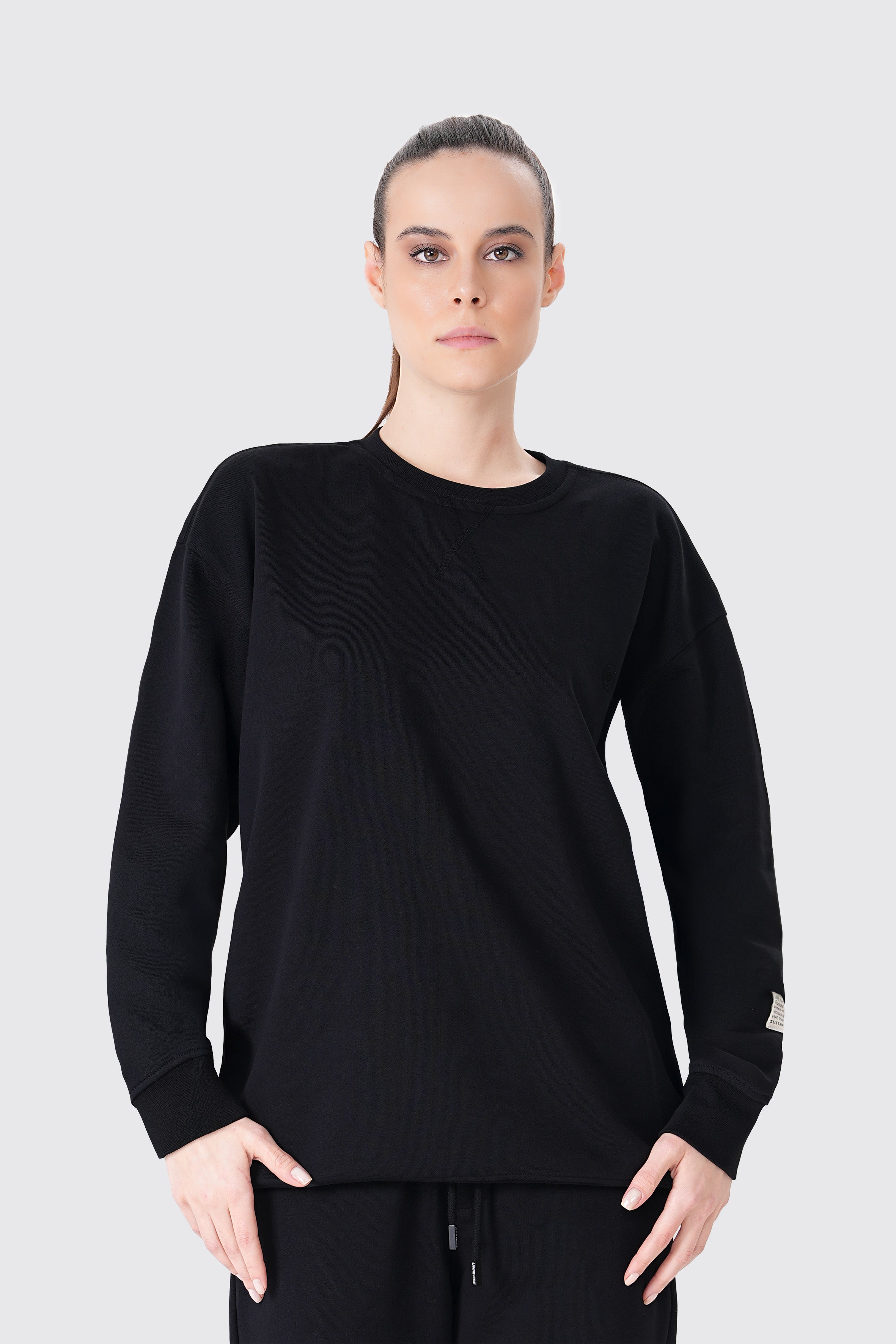 Siyah pamuklu kadın regular sweatshirt #Renk_Siyah