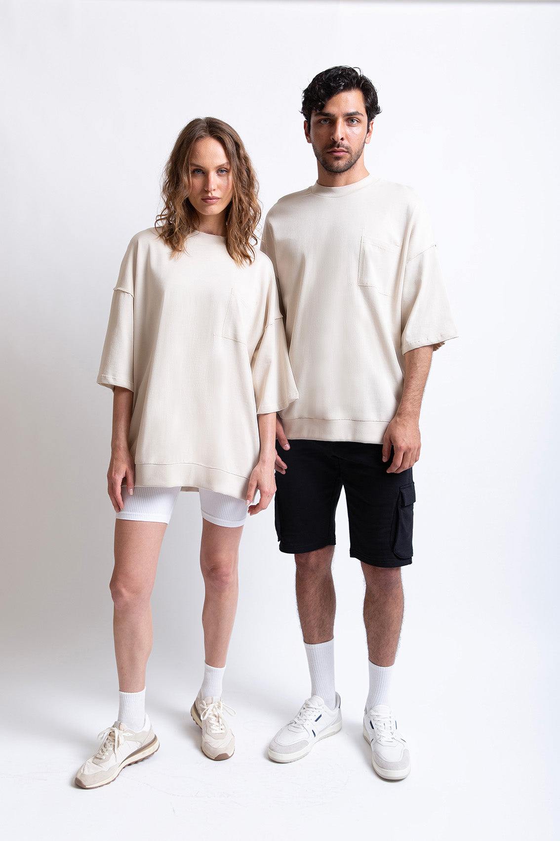 Krem cepli oversize pamuklu kadın tişört #Renk_Krem