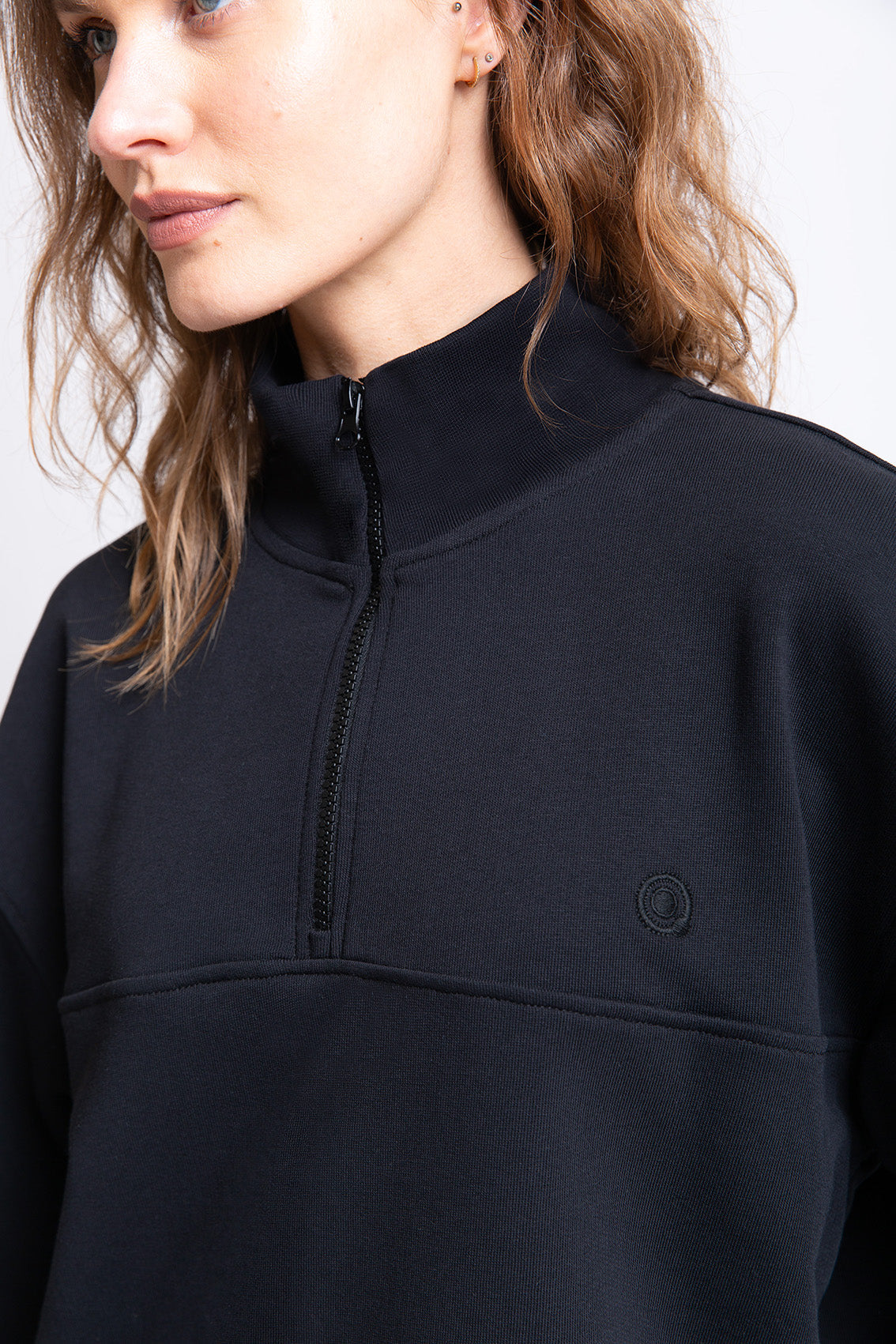 Siyah pamuklu kadın fermuarlı sweatshirt #Renk_Siyah