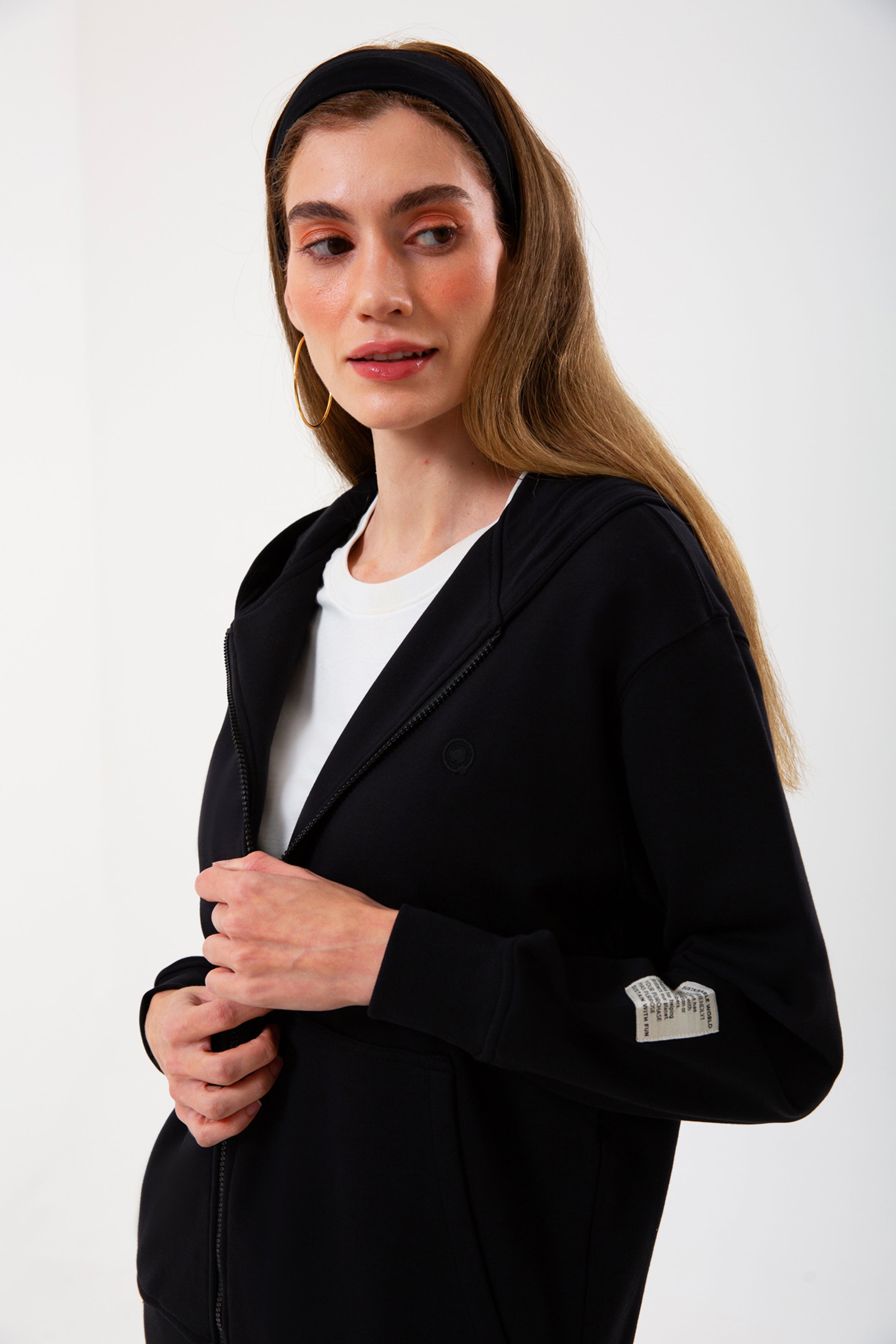 Siyah organik  pamuklu kadın fermuarlı sweatshirt #Renk_Siyah