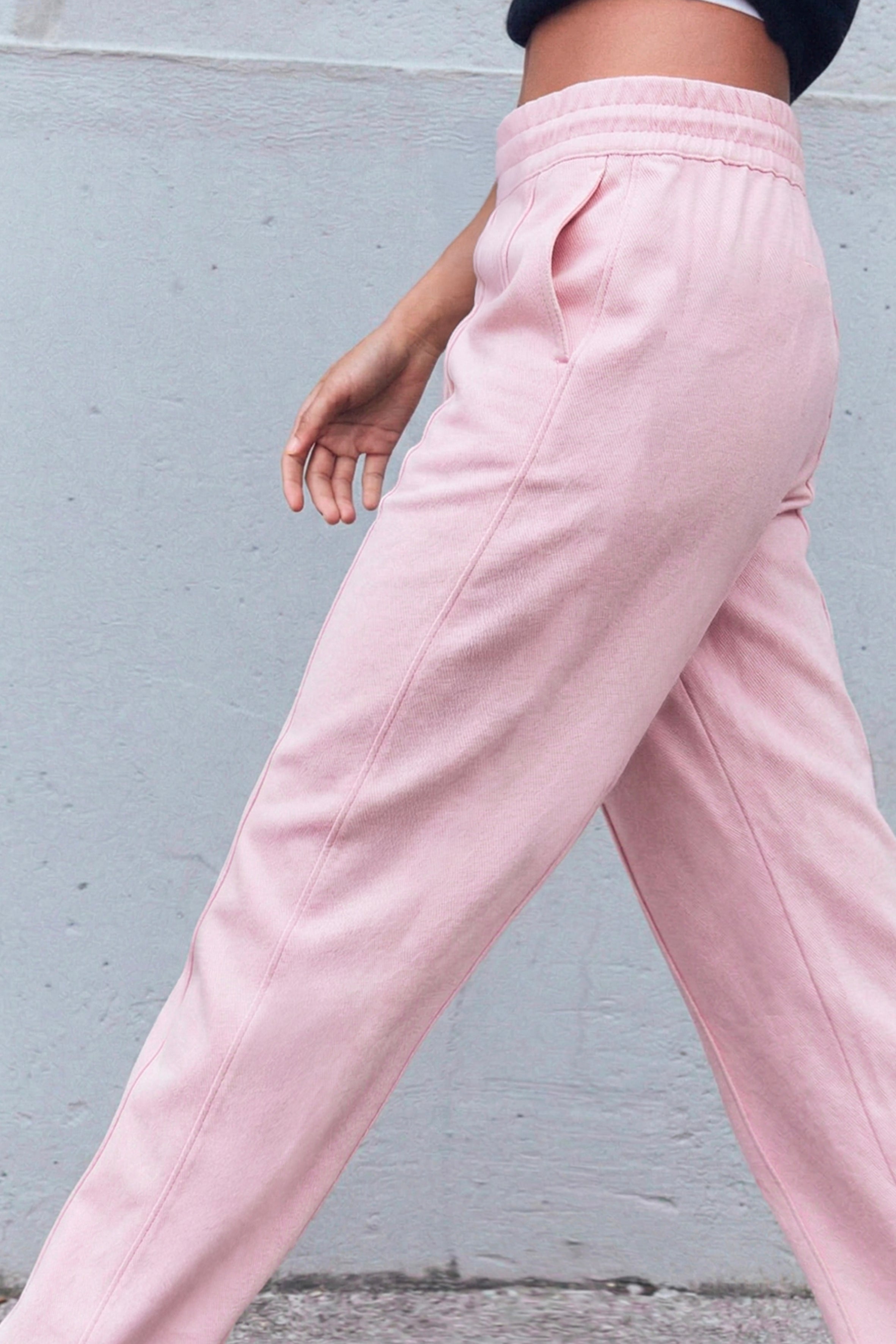Organik Pamuklu Rahat Kesim Pembe Kadın Pantolon